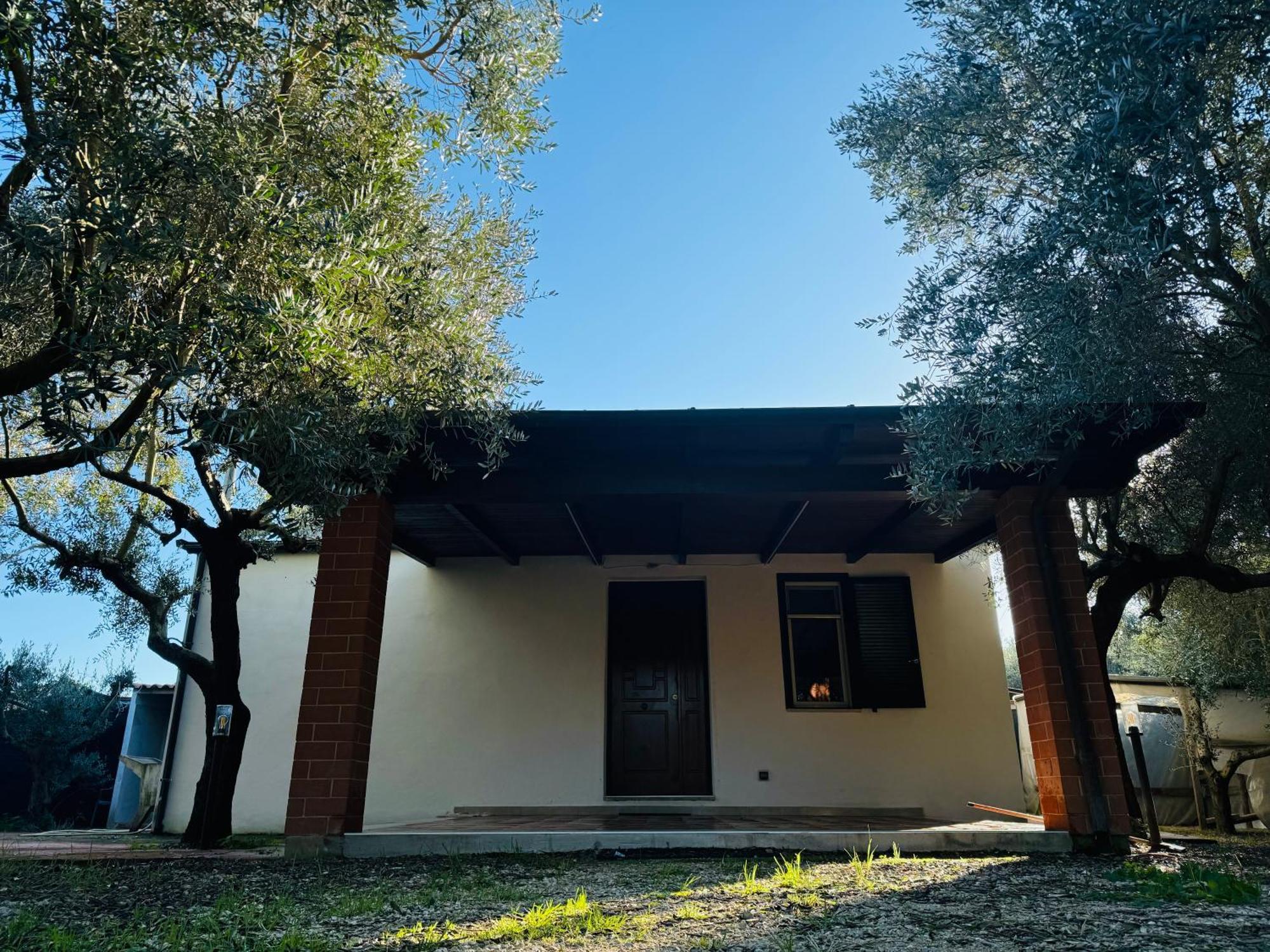 La Perla Di Dea Villa Lido Di Fondi Exteriör bild