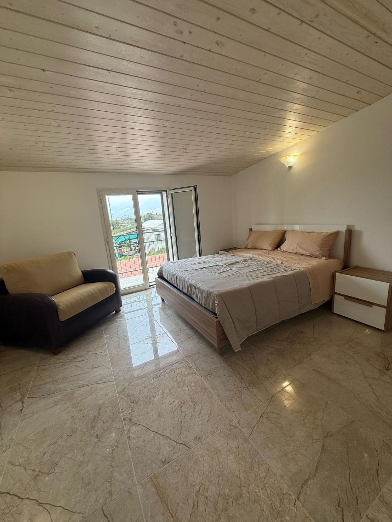 La Perla Di Dea Villa Lido Di Fondi Exteriör bild